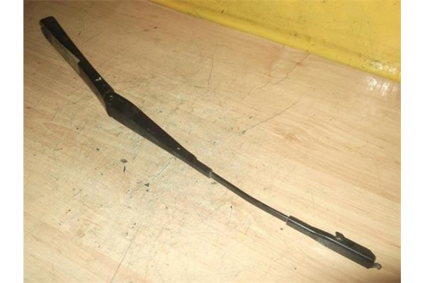 Recambio de brazo limpiaparabrisas delantero derecho para saab 9-3 sport hatch(2005) 1.9 tid referencia OEM IAM   