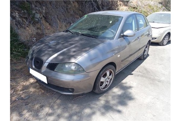 seat ibiza (6l1) del año 2004