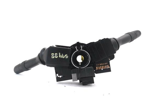 Recambio de mando intermitencia para toyota auris (e15) 1.6 vvti referencia OEM IAM 8924502040 17F001 