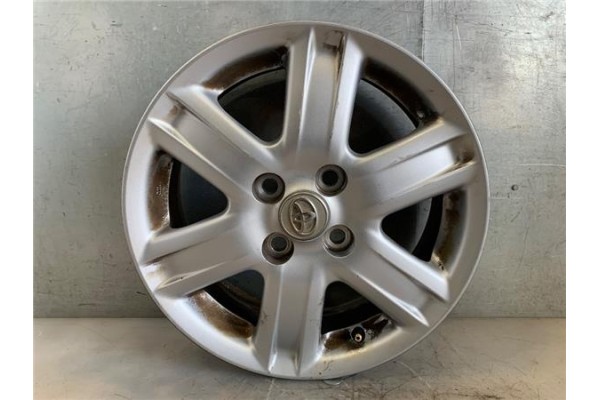Recambio de llanta para toyota iq (nuj1/ngj1/kgj1) 1.0 básico referencia OEM IAM 4261174020  