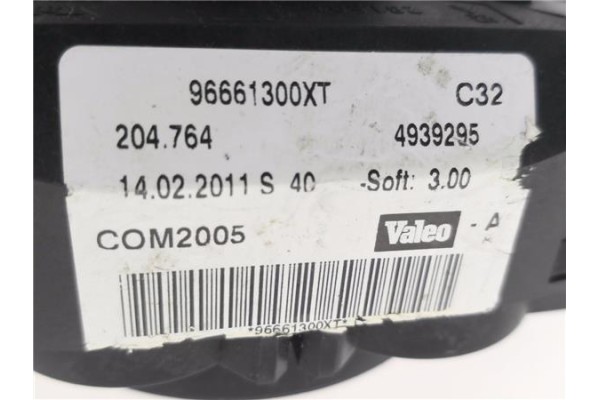 Recambio de mando intermitencia para peugeot 207 1.4 xad referencia OEM IAM 96661300xt 4939295 