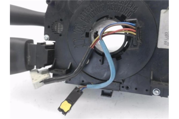Recambio de mando intermitencia para peugeot 207 1.4 xad referencia OEM IAM 96661300xt 4939295 
