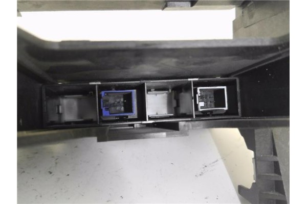 Recambio de interruptor luces emergencia para seat exeo berlina (3r2) 1.6 reference referencia OEM IAM 3R0858089A  