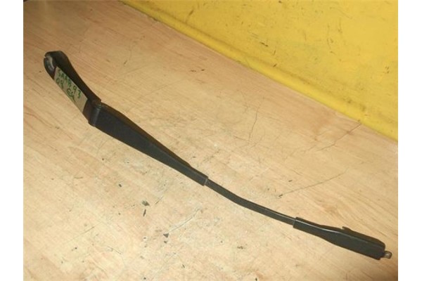 Recambio de brazo limpiaparabrisas delantero izquierdo para saab 9-3 sport hatch(2005) 1.9 tid referencia OEM IAM   