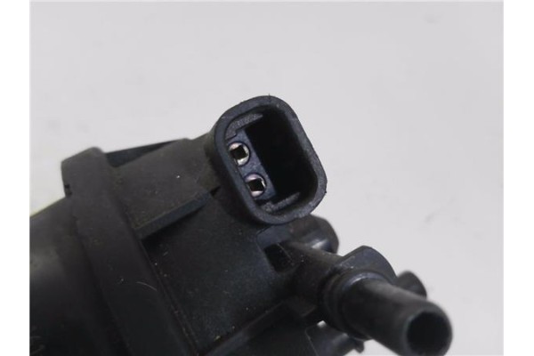 Recambio de soporte filtro gasoil para renault scenic ii (jm) 1.9 authentique referencia OEM IAM 8200314482  