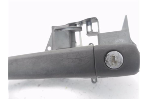 Recambio de maneta exterior delantero izquierda para citroen c3 1.4 collection referencia OEM IAM 9684560080 111671ZP5G3 