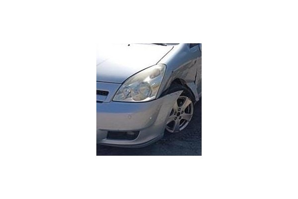Recambio de faro delantero izquierdo para toyota corolla verso (r1) 2.2 d-4d referencia OEM IAM 811700F010  