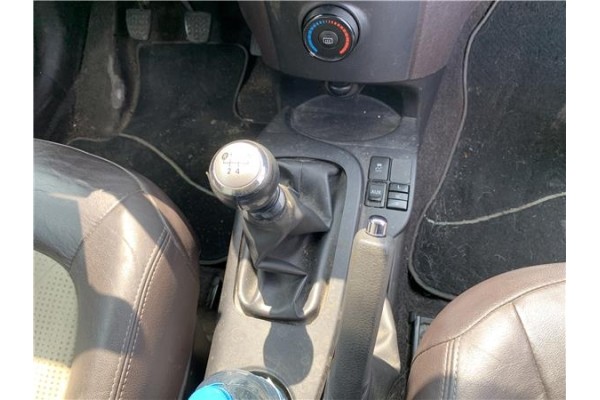 Recambio de palanca de cambio para toyota iq (nuj1/ngj1/kgj1) 1.0 básico referencia OEM IAM 3353074010  