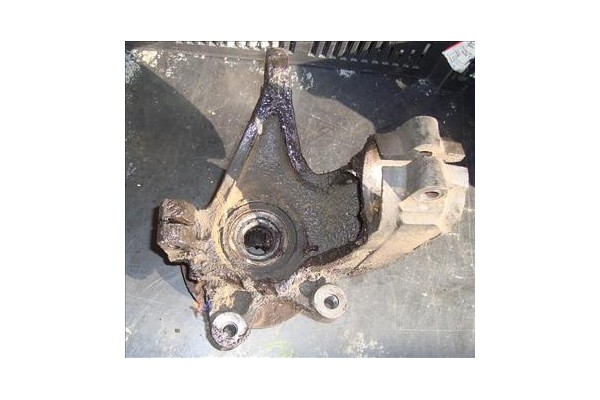 Recambio de mangueta delantero izquierda para citroen c15 (1985) 1.1 i referencia OEM IAM   