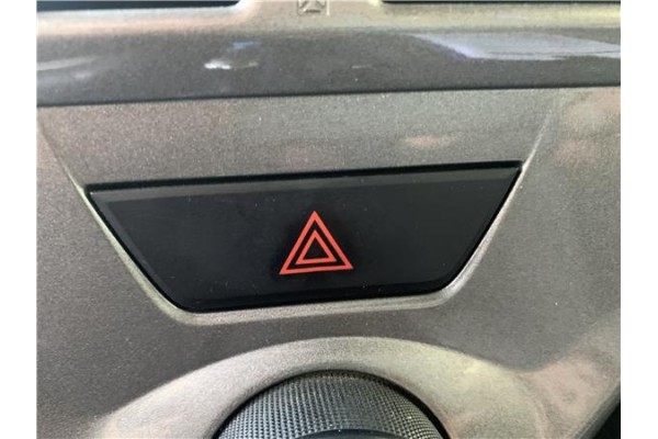 Recambio de interruptor luces emergencia para toyota iq (nuj1/ngj1/kgj1) 1.0 básico referencia OEM IAM 8433274010  