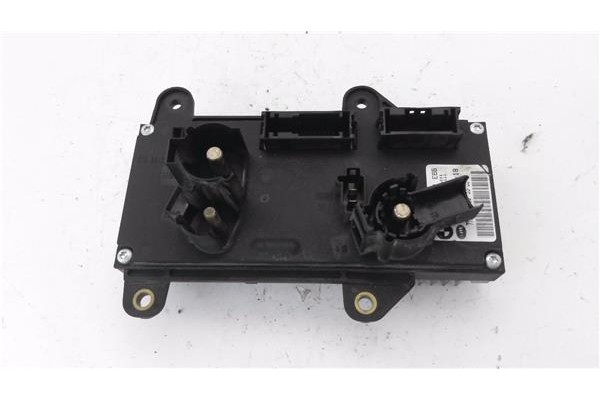 Recambio de centralita para bmw serie 7 (e65/e66) 3.0 730d referencia OEM IAM 913258106 8ES00827018 