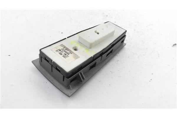 Recambio de mando elevalunas delantero izquierdo para bmw serie 7 (e65/e66) 3.0 730d referencia OEM IAM 6917104 E0200098 