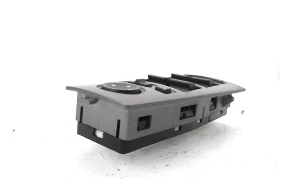 Recambio de mando elevalunas delantero izquierdo para bmw serie 7 (e65/e66) 3.0 730d referencia OEM IAM 6917104 E0200098 