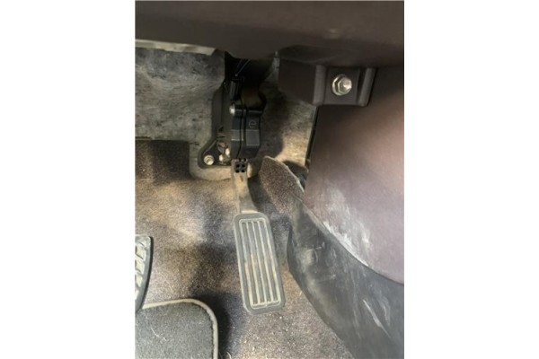 Recambio de pedal acelerador para toyota iq (nuj1/ngj1/kgj1) 1.0 básico referencia OEM IAM 7811074010  