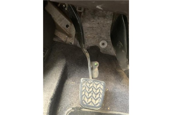 Recambio de pedal embrague para toyota iq (nuj1/ngj1/kgj1) 1.0 básico referencia OEM IAM 3130174010  