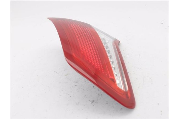 Recambio de piloto porton trasero derecho para citroen c4 (b7) 1.6 hdi 90 referencia OEM IAM 9672155480  