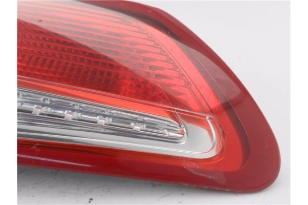 Recambio de piloto porton trasero izquierdo para citroen c4 (b7) 1.6 hdi 90 referencia OEM IAM 9672155880  