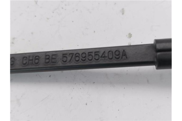 Recambio de brazo limpiaparabrisas delantero izquierdo para seat ateca (khp) 1.5 style referencia OEM IAM 576955409A  