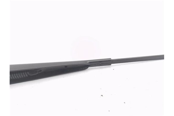 Recambio de brazo limpiaparabrisas delantero derecho para seat ateca (khp) 1.5 style referencia OEM IAM 576955410B  