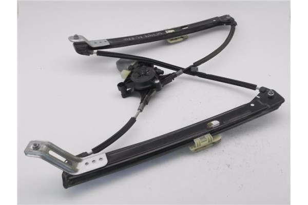 Recambio de mecanismo elevalunas delantero izquierdo para seat ateca (khp) 1.5 style referencia OEM IAM 5Q0959801C  