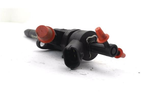 Recambio de inyector para ford fiesta vi 1.6 tdci referencia OEM IAM 0445110239 606680 