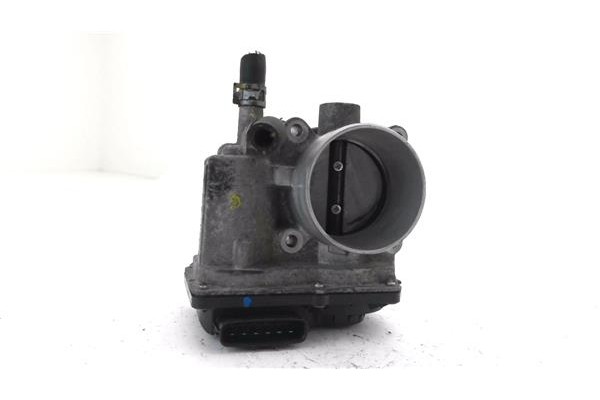 Recambio de caja mariposa aire para toyota auris (e15) 1.6 vvti referencia OEM IAM 2203037010  