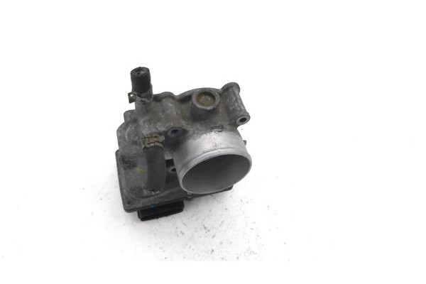 Recambio de caja mariposa aire para toyota auris (e15) 1.6 vvti referencia OEM IAM 2203037010  