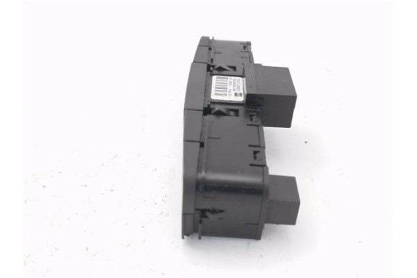 Recambio de interruptor luces emergencia para seat ibiza berlina (6j5) 1.2 copa referencia OEM IAM 6J0927137AG  