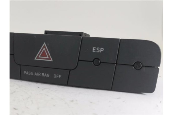 Recambio de interruptor luces emergencia para seat ibiza berlina (6j5) 1.2 copa referencia OEM IAM 6J0927137AG  