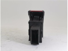 Recambio de interruptor luces emergencia para opel corsa c 1.0 blue line referencia OEM IAM 13539900  