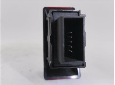 Recambio de interruptor luces emergencia para opel corsa c 1.0 blue line referencia OEM IAM 13539900  