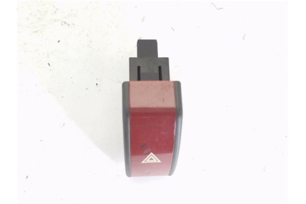 Recambio de interruptor luces emergencia para opel corsa c 1.0 blue line referencia OEM IAM 13539900  