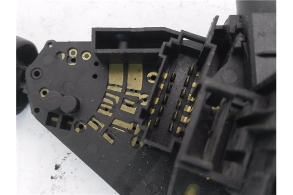 Recambio de mando intermitencia para seat alhambra (7v8) 1.8 sxe referencia OEM IAM 95VW13335ABW  