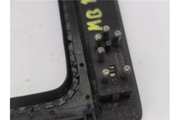 Recambio de mando multifuncion para mercedes-benz 190 e lim. (bm 201) 1.8 e 190 (201.018) referencia OEM IAM 2016830106  