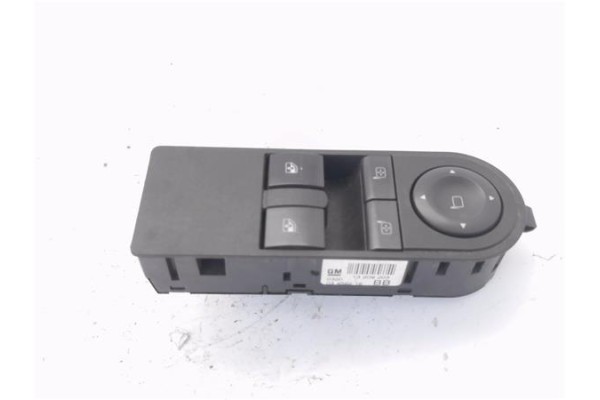 Recambio de mando elevalunas delantero izquierdo para opel astra h berlina 1.6 cosmo referencia OEM IAM 13209203  