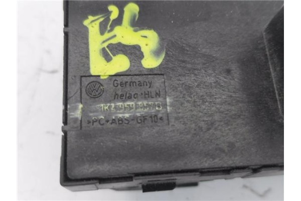 Recambio de mando elevalunas delantero izquierdo para seat leon (1p1) 1.9 sport referencia OEM IAM 1K4959857B  