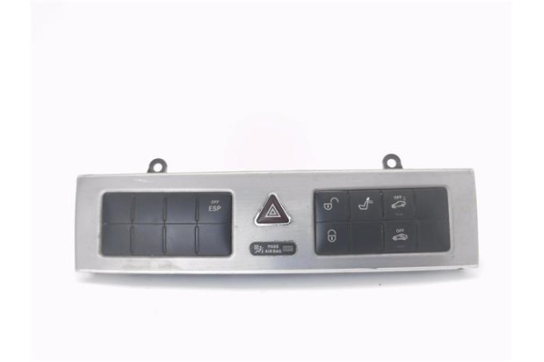 Recambio de mando multifuncion para mercedes-benz clase c (bm 203) berlina 2.0 180 (203.035) referencia OEM IAM 2038701710  
