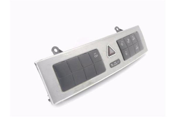 Recambio de mando multifuncion para mercedes-benz clase c (bm 203) berlina 2.0 180 (203.035) referencia OEM IAM 2038701710  