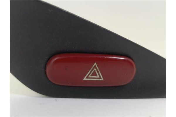 Recambio de interruptor luces emergencia para peugeot 406 berlina (s1/s2) 1.8 sr pack referencia OEM IAM 963040347A  