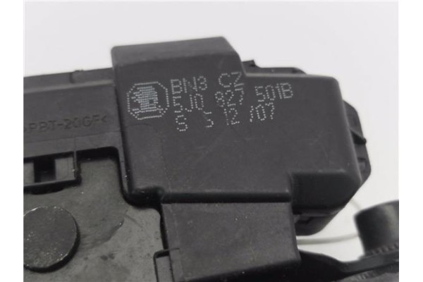 Recambio de cerradura porton para skoda roomster (5j7) 1.2 ambition referencia OEM IAM 5J0827501B  