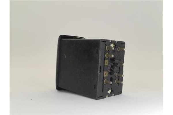 Recambio de interruptor luces emergencia para mercedes-benz lim./ coupe (bm 123) 2.0 200 (69kw) referencia OEM IAM 1238200505  