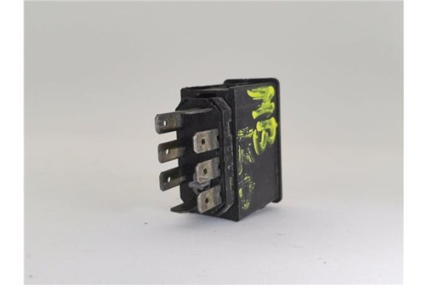 Recambio de interruptor luces emergencia para mercedes-benz vito furgón (638) 2.0 113  (638.014) referencia OEM IAM 6115450019  