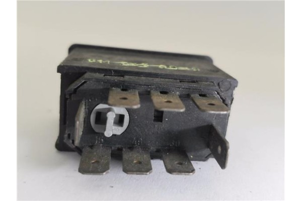 Recambio de interruptor luces emergencia para mercedes-benz vito furgón (638) 2.0 113  (638.014) referencia OEM IAM 6115450019  