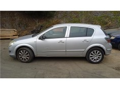 opel astra h berlina del año 2007