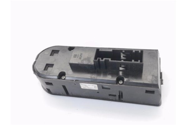 Recambio de mando elevalunas delantero izquierdo para opel zafira b 1.6 cosmo referencia OEM IAM 13228706  