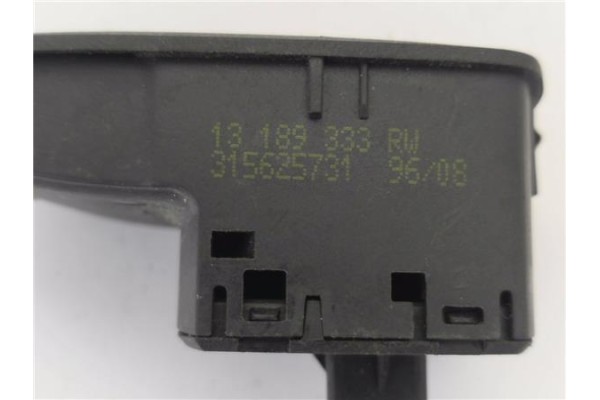 Recambio de mando elevalunas delantero derecho para opel corsa d 1.2 catch me referencia OEM IAM 13189333  