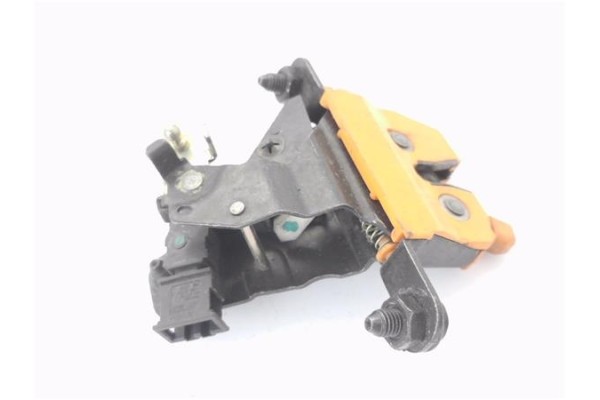 Recambio de cerradura porton para skoda octavia berlina (1u2) 1.6 glx (74kw) referencia OEM IAM 1U6827501C  