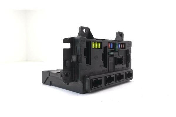 Recambio de caja fusibles/rele para fiat ii panda (169) 1.2 referencia OEM IAM S180131001A  