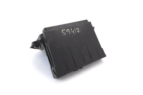 Recambio de caja fusibles/rele para fiat ii panda (169) 1.2 referencia OEM IAM S180131001A  