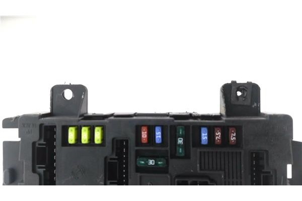 Recambio de caja fusibles/rele para fiat ii panda (169) 1.2 referencia OEM IAM S180131001A  